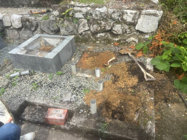 大垣市勝山北墓地　お墓じまい工事　①墓石・外柵解体